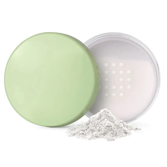 Pixi H2O Skinveil Hydrating Loose Powder in Translucent - Picture 3 of 5